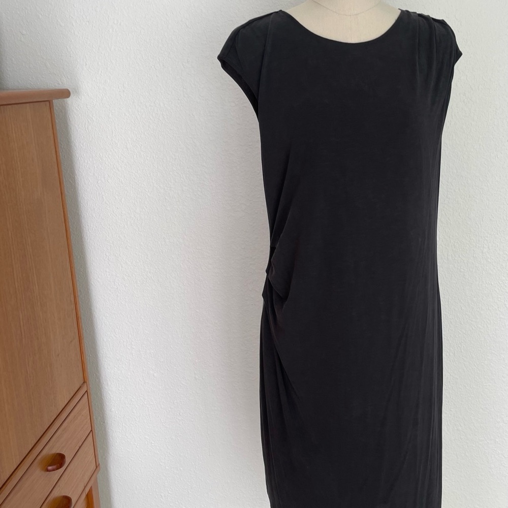 NIC+ZOE Black Sheath Midi Dress Cap Sleeve